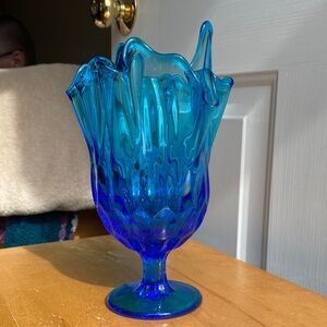 Vintage Fenton Colonial Blue Glass Thumbprint Handkerchief Swung Vase